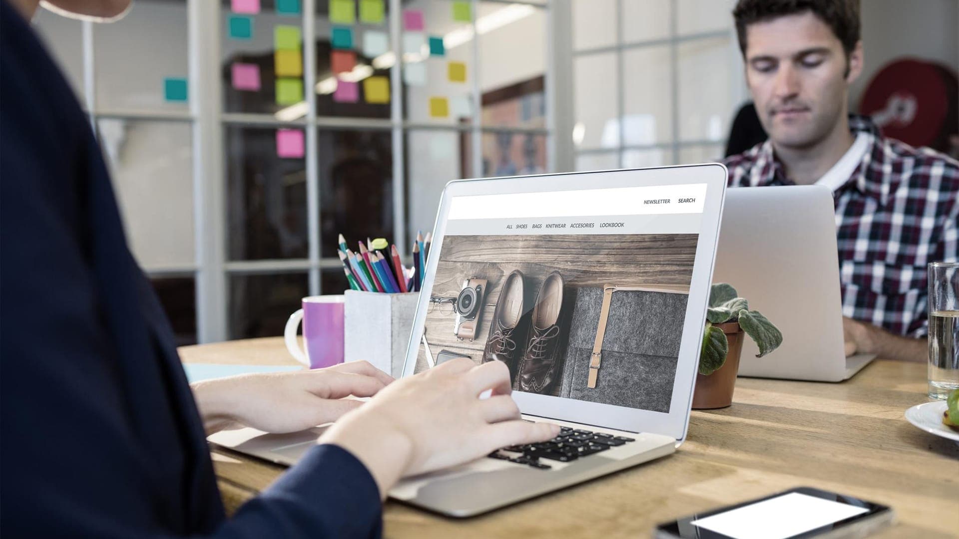 How E-commerce Website Design Improves the Buying Experience